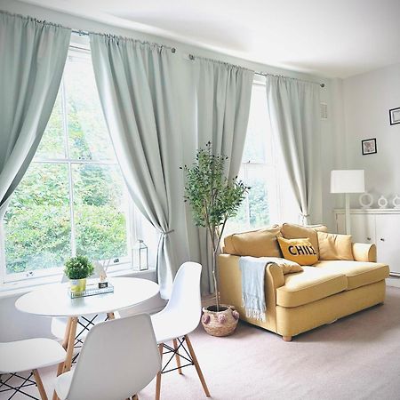 London Oval Apartment Exterior photo